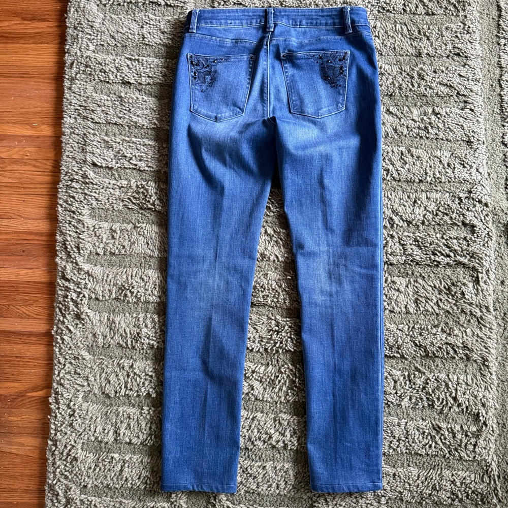 ✨ Bundle of 3 Women’s Size 6 Jeans – Glam Denim Lot ✨ - Picture 7 of 12